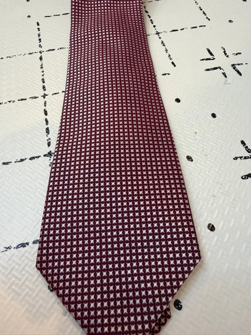 Hugo‎ Boss Selection burgundy tie